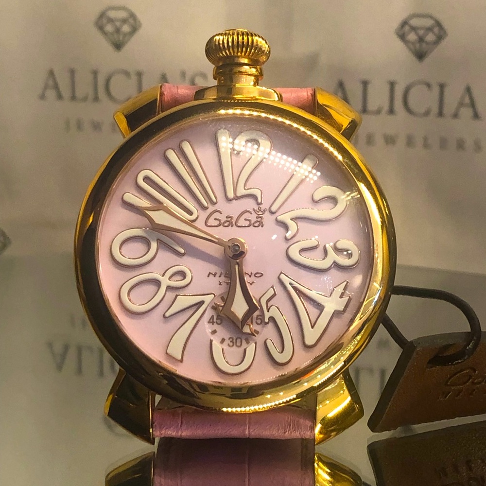 Gaga Milano Manuale watch.